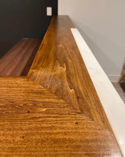 custom-front-desk thumbnail 4